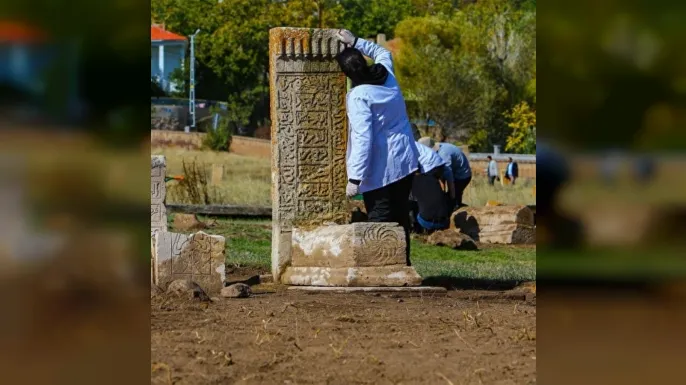 Bin Yıllık Sessizlik Bozuldu