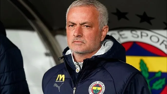 Mourinho Galatasaray'ın yıldızına kancayı taktı