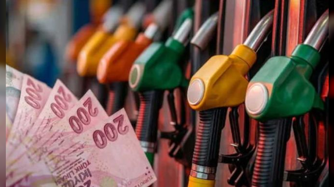Akaryakıt zammı enflasyonu körükler uyarısı! Motorin 100 lirayı geçti