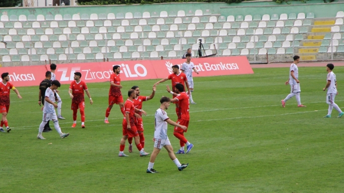 Türkiye Kupası’nda tur biletleri gol yağmuruyla alındı! Aynı gün, iki farklı stadyum, aynı skor: 10-0