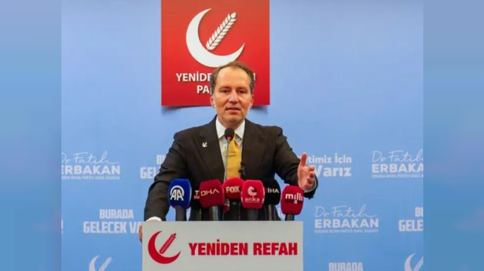 Erbakan’dan sert eleştiri! "Beş ayda milyarlarca lira zimmete geçirildi"