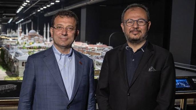 İmamoğlu’nun atadığı itirafçı Kültür AŞ Genel Müdür Murat Abbas; Murat Ongun tarafından yapılan Yetki Gasp’ını, kurulan yapıyı, yaşanan yolsuzlukları ve gizli toplantıları mahkeme huzurunda anlattı