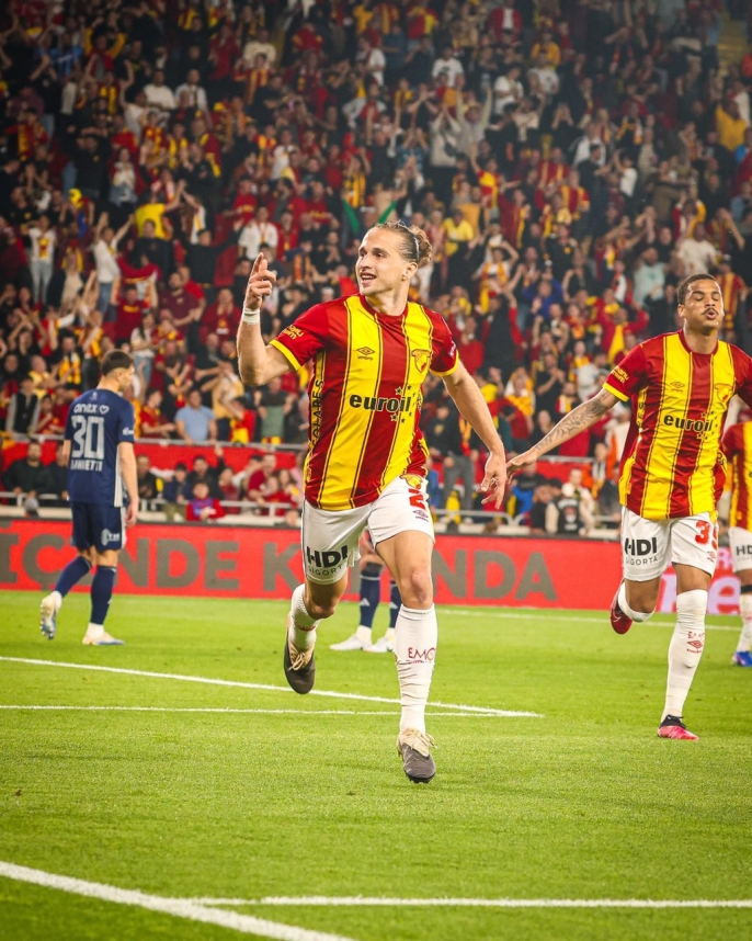 Arda Okan\