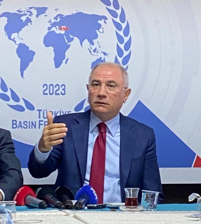 Efkan Ala: Gündemimizde seçim yok, AK Parti yoluna devam ediyor 2