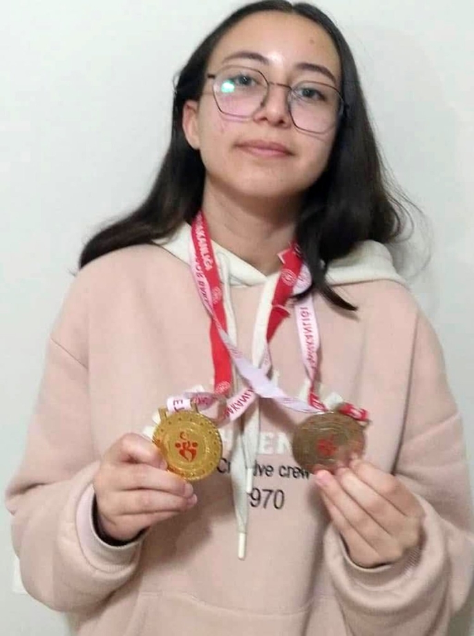 Satranç milli sporcusu Feyza Keskin, inşaat alanında ölü bulundu: Spor camiası yasta 2