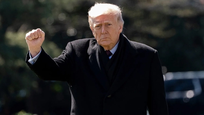 Trump\