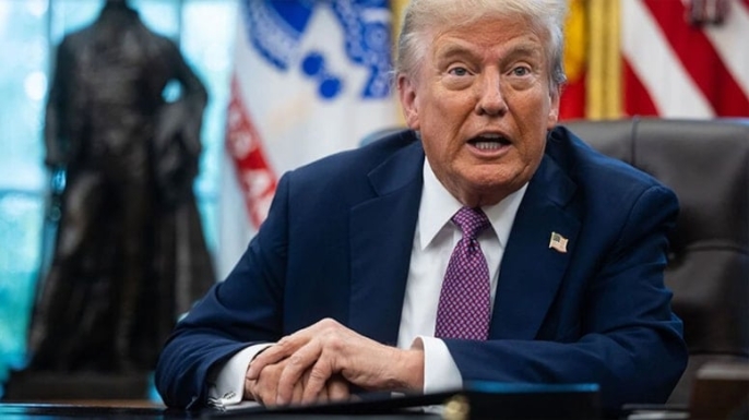 Trump\