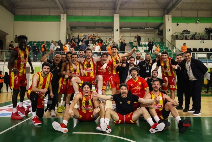 Göztepe, yarı final için kritik maça çıkıyor 1