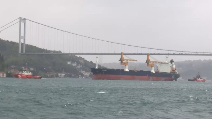 İstanbul Boğazı kilitlendi: Gemi arızası trafiği çift yönlü durdurdu, kurtarma ekipleri seferber 1