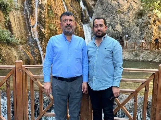 İstanbul merkezli rüşvet soruşturmasında Veli Ağbaba\