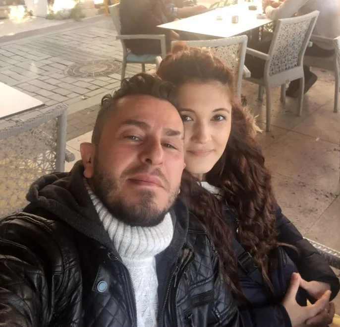Müzisyen eşin psikolojik sorunları yüzünden dört çocuklu anne yardım bekliyor 1