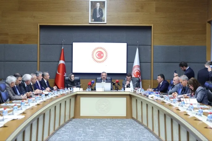 TBMM komisyonu, okul olaylarını incelemek için Şanlıurfa ve Kahramanmaraş\