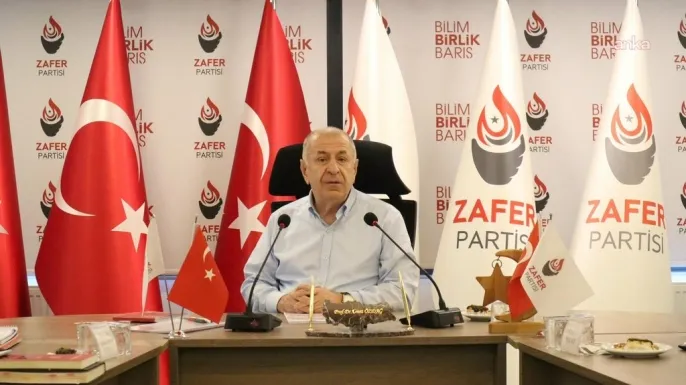 Ümit Özdağ, ekonomi kurmaylarıyla sorunları masaya yatırdı 1