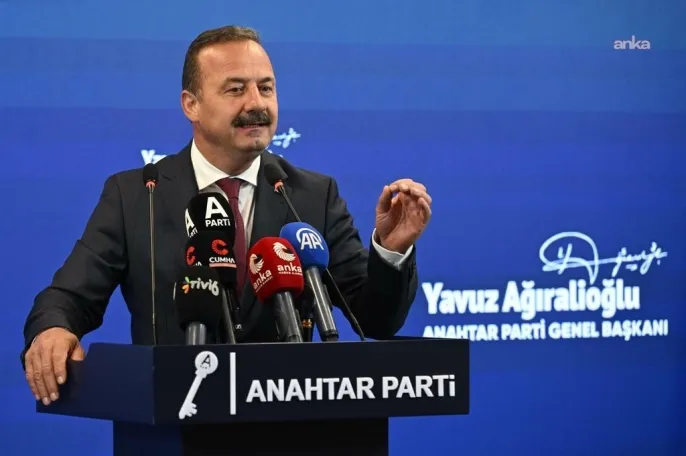 Yavuz Ağıralioğlu\