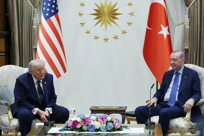 Trump\