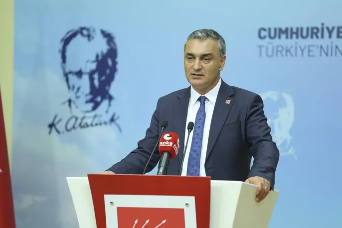 CHP, başka partiler için çalışan üyelerini disipline sevk etti 1
