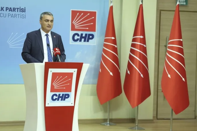 CHP, başka partiler için çalışan üyelerini disipline sevk etti 2