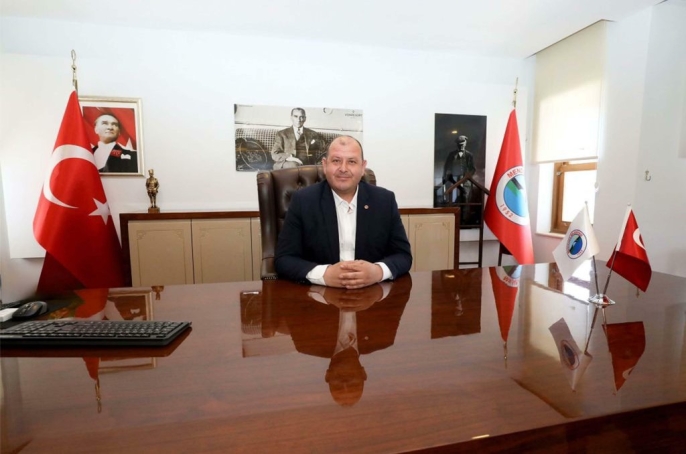 Tutuklanan Menderes belediye başkanı istifa etti 1
