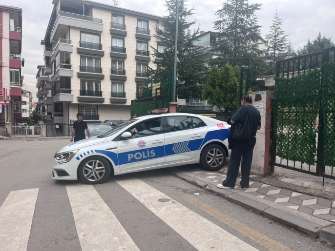 Boşanma aşamasındaki eşi bıçaklayan koca aranıyor 1