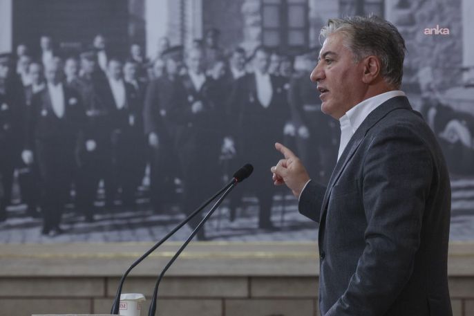 Emir: Fon krizi parası gizleniyor, hesaplar engellendi 1