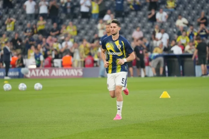 Fenerbahçe, Roma karşısında 4 değişiklik yaptı 2