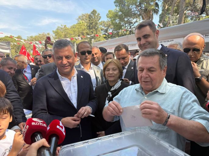 Özgür Özel Bornova\