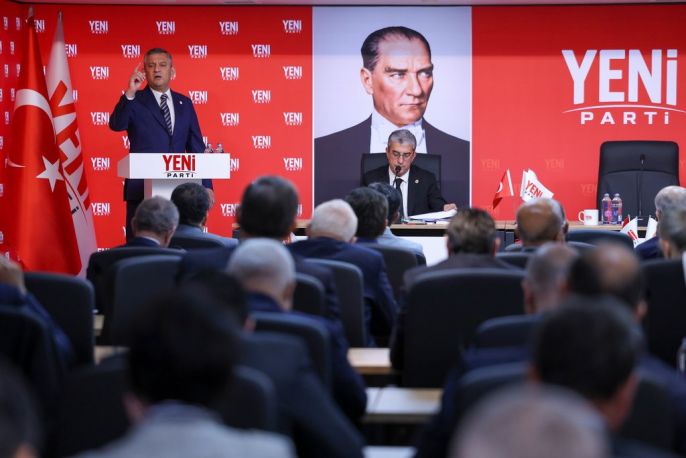 Özgür Özel: Devlette tuz kokmuştur 6