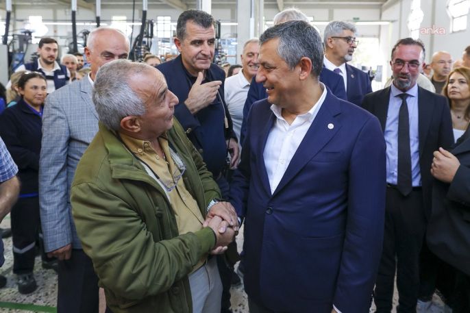 Özgür Özel fabrika işçileriyle buluştu 5