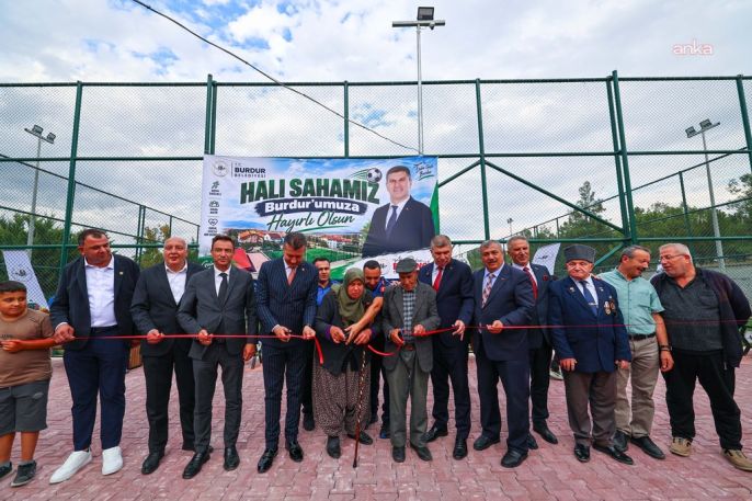 Şehit Hikmet Zengin Parkı düzenlenen törenle açıldı 1