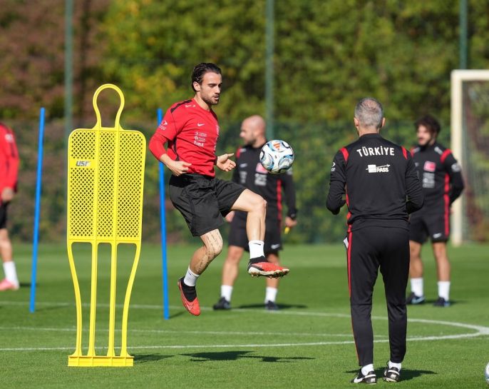 A Milli futbol takımı, İtalya maçı için antrenman yaptı 3