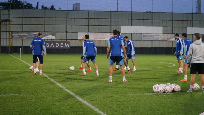 Attila Mocsi: Fenerbahçe maçında 1 veya 3 puan hedefliyoruz 7