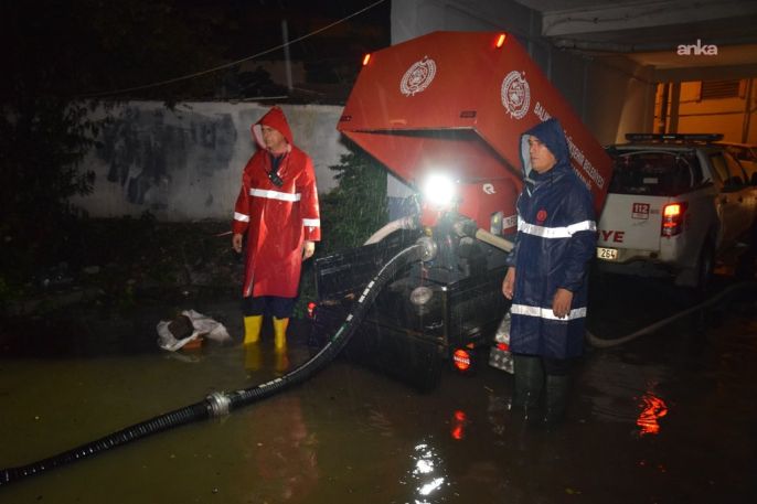 BASKİ, sağanak yağış nedeniyle 20 ilçede teyakkuzda 1