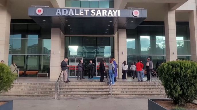 Eski eşini öldüren zanlı, 2 hafta önce onu intihardan kurtarmış 3