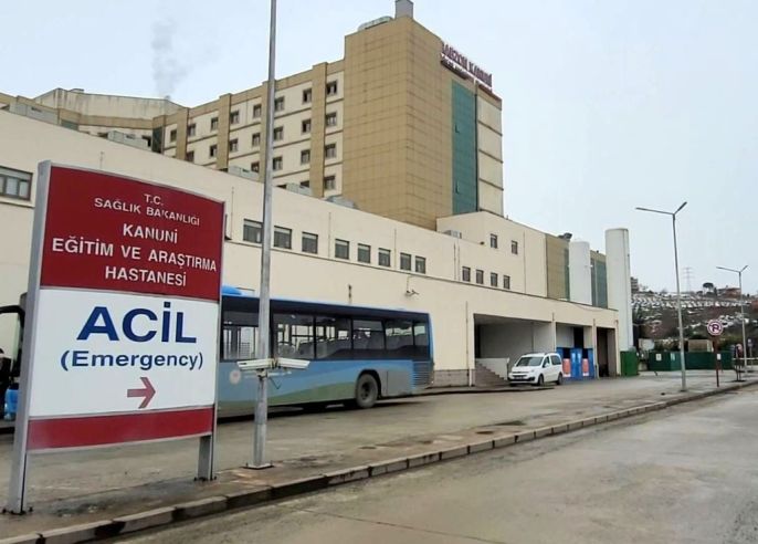 Eski eşini öldüren zanlı, 2 hafta önce onu intihardan kurtarmış 8