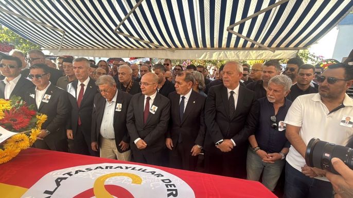Galatasaraylılar Derneği eski başkanı Fidel Berber toprağa verildi 3