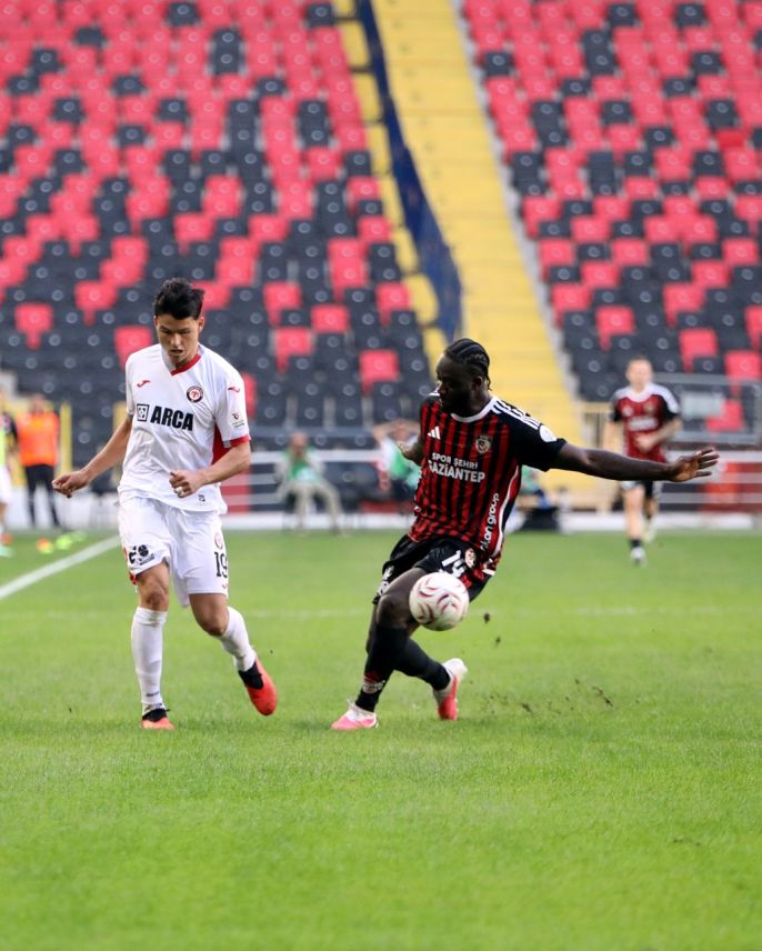 Gaziantep FK, Arca Çorum FK\