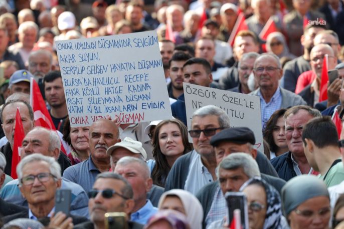 Özgür Özel, üzüm üreticileri için çözüm önerilerini açıkladı 3