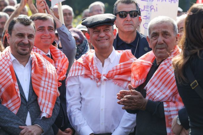 Özgür Özel, üzüm üreticileri için çözüm önerilerini açıkladı 8