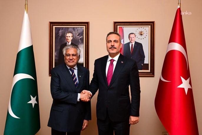Pakistan Dışişleri Bakanı Dar, Türkiye\