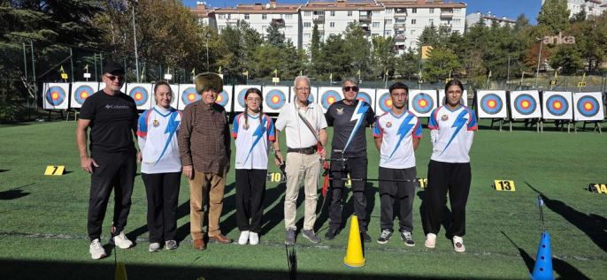 TÜED, yaşlılar haftasına özel okçuluk etkinliği düzenledi 2