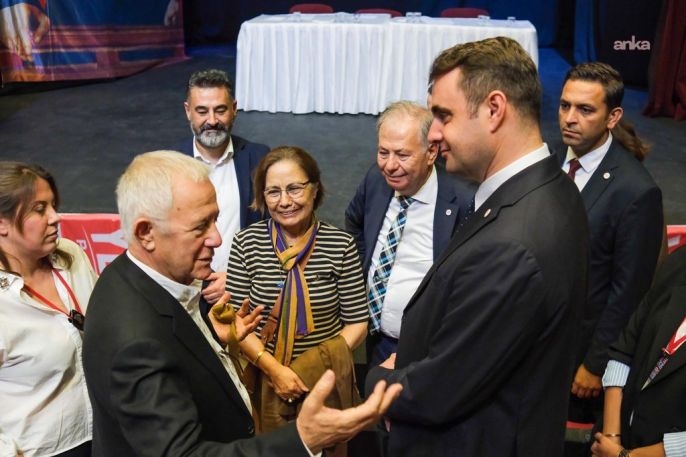 Yeni Parti İzmir İl Başkanı, iktidara eleştirilerde bulundu 6