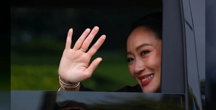 Tayland Başbakanı Shinawatra görevden alındı