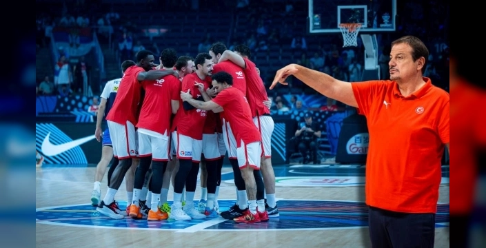 A Milli Erkek Basketbol Takımı son 16'da İsveç ile karşılaşıyor