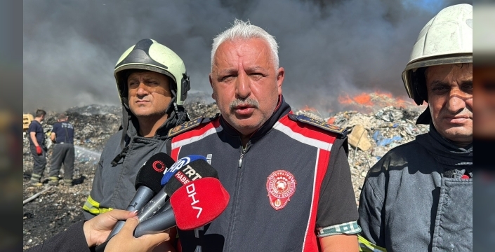 Adana'da geri dönüşüm fabrikasında yangın: 40 itfaiyeci müdahale ediyor