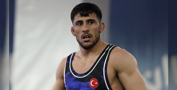 Ahmet Yılmaz, Dünya Güreş Şampiyonası'nda bronz madalya kazandı