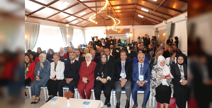 Aile içi huzursuzlukların artması üzerine çözüm önerileri sunuldu
