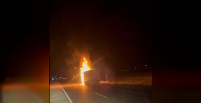 Alaca'da TIR'da yangın
