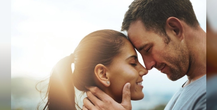 Aşk mı, manipülasyon mu? Love bombing tuzağına dikkat!