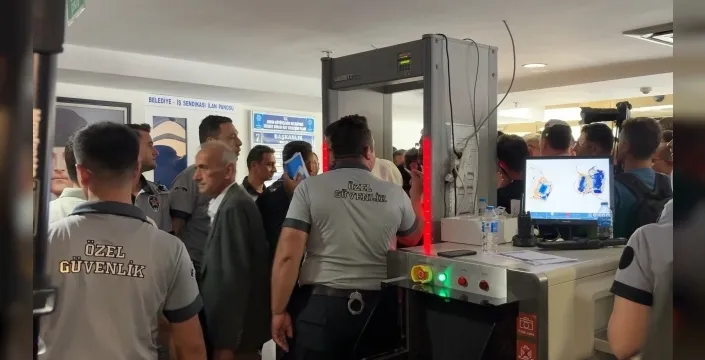 Aydın Büyükşehir Belediyesi meclis toplantısı ertelendi