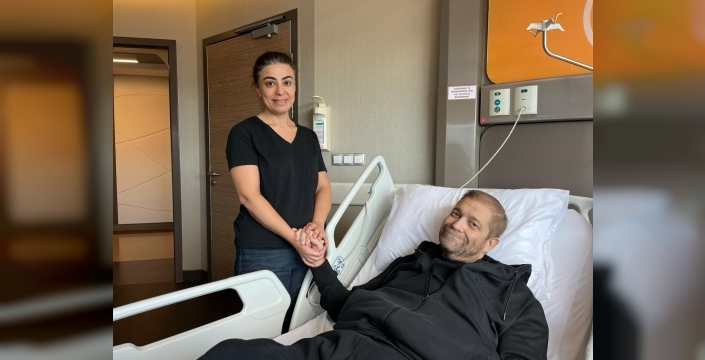 Azerbaycanlı ekonomist, eşinin böbreğiyle hayata tutundu